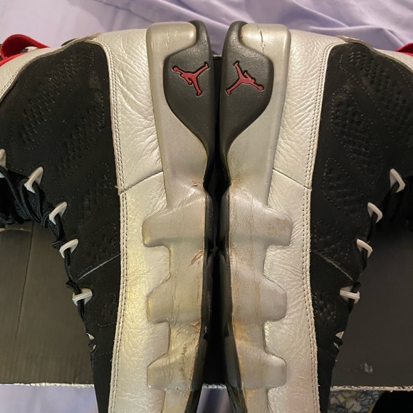 Jordan 9 Retro Johnny Kilroy (2012) Size 9.5 - Picture 4 of 9